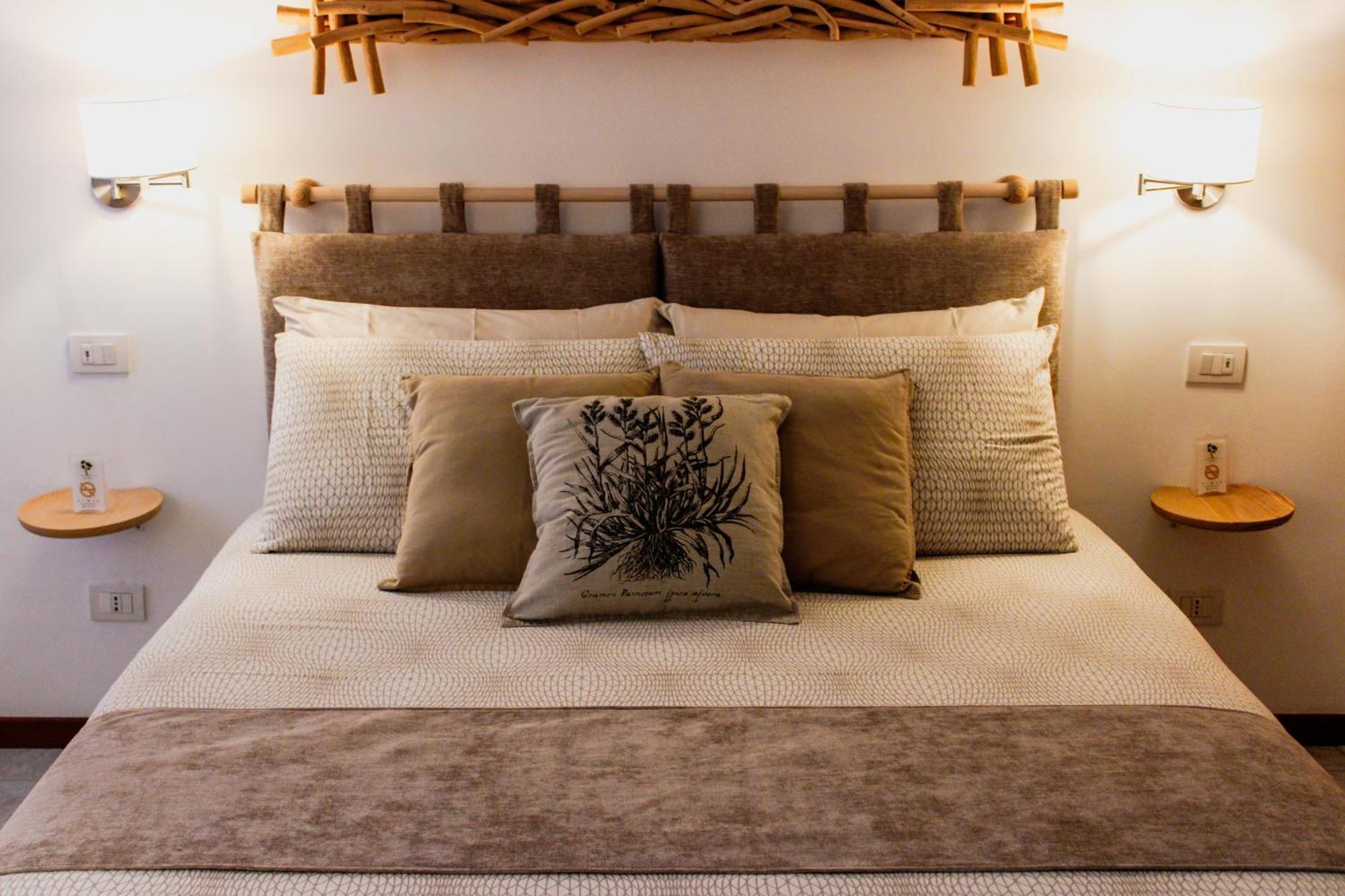 Relais Casa Moresca Terracina Buitenkant foto
